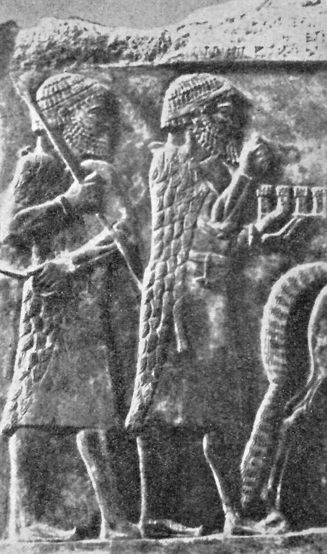 Relief of the Medes on the rock of Dur-Sharrukin